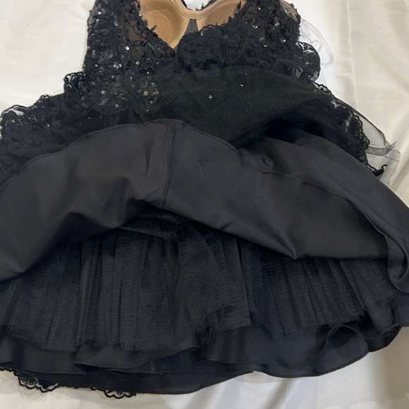 Sherri Hill Black Party dress.  Size 4, like new! - Picture 8 of 12